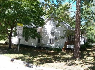 604 W Ashland St, Nevada, MO 64772