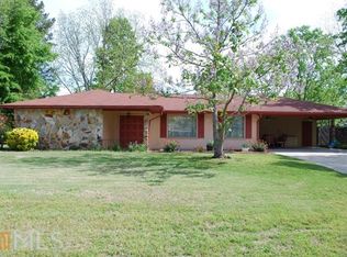 610 Greenbriar Rd, Warner Robins, GA 31093