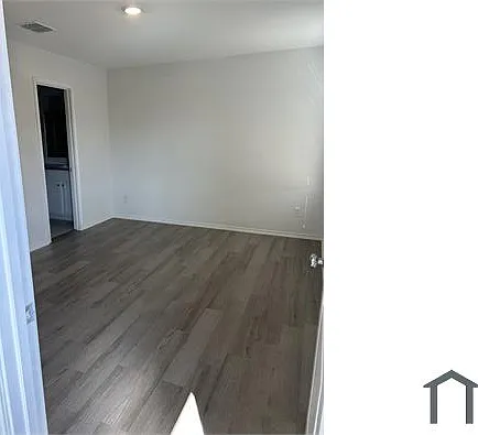 1572 Forge Pond Ln — Photo 10