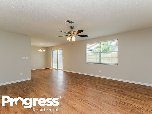 4th image of 6403 Reef Cir