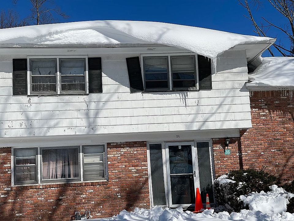 1st image of 35 Lakeview Dr