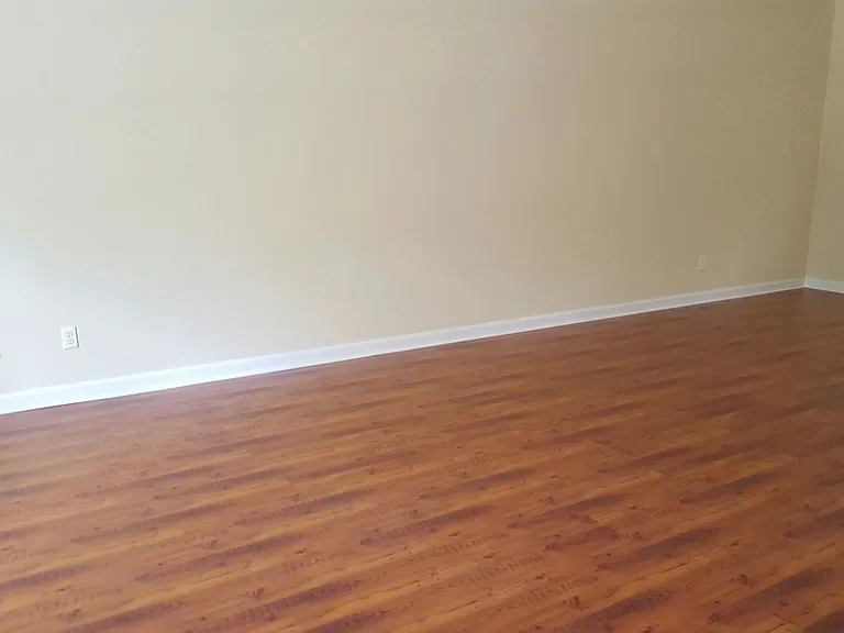410 S College St #7 — Photo 14