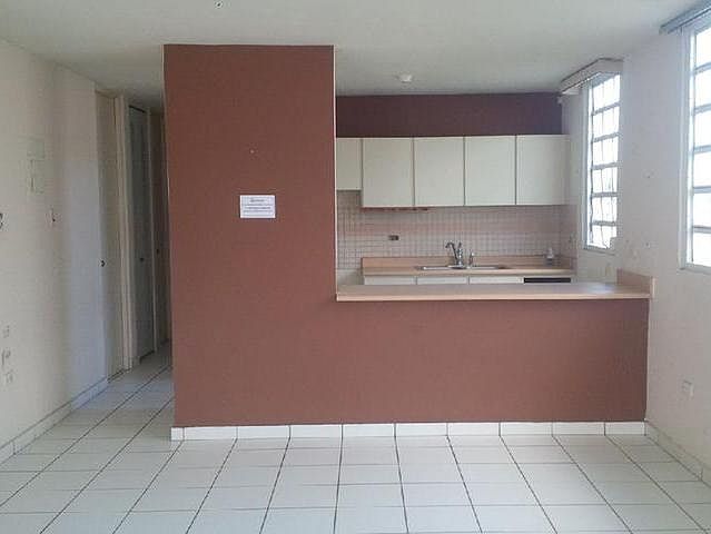 2nd image of 504 Calle Andalucia