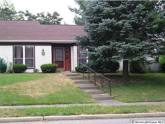 1st image of 746 Liverpool Circle #C