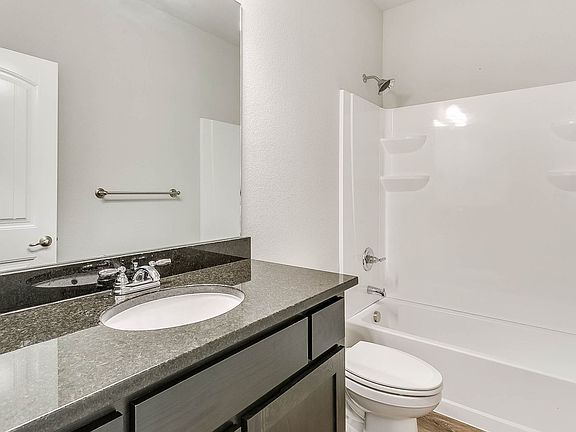 5th image of 5636 McLanahan Ln