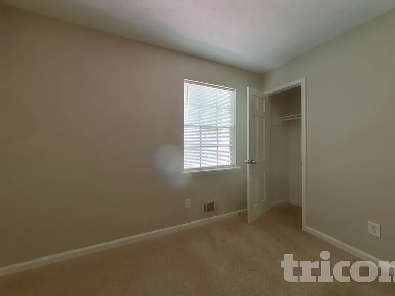 2503 Hewatt Rd — Photo 12