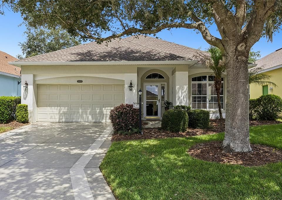 1st image of 24403 AMBERLEAF COURT