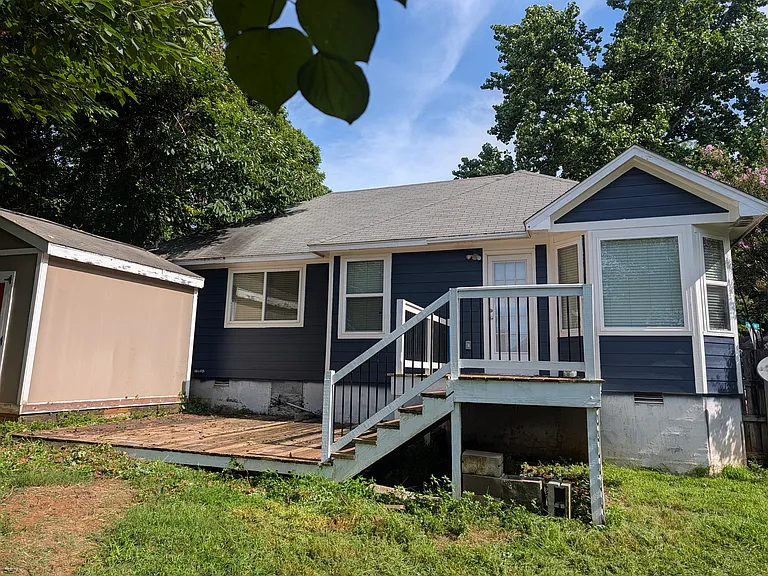 101 Vistawood Ct — Photo 2