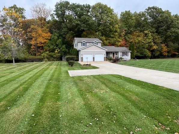 6276 Glade Ave, Galion, OH 44833