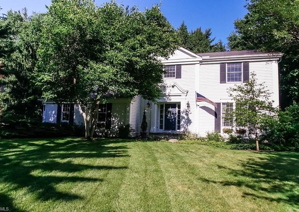 1st image of 103 Southwyck Dr