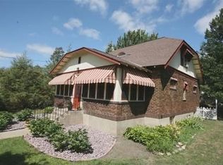 919 Parkview Ave, Saint Paul, MN 55117