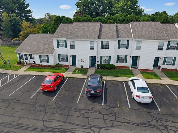 5th image of 600 Plainfield Rd