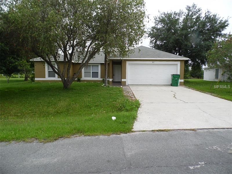 1st image of 865 Adour Dr