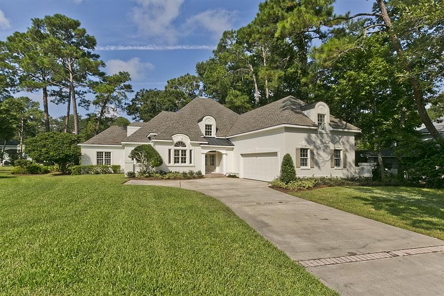 1st image of 105 Greencrest Dr