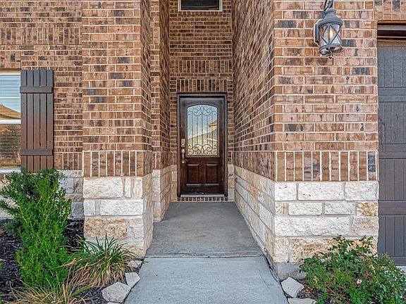 4th image of 3519 Dry Creek Drive
