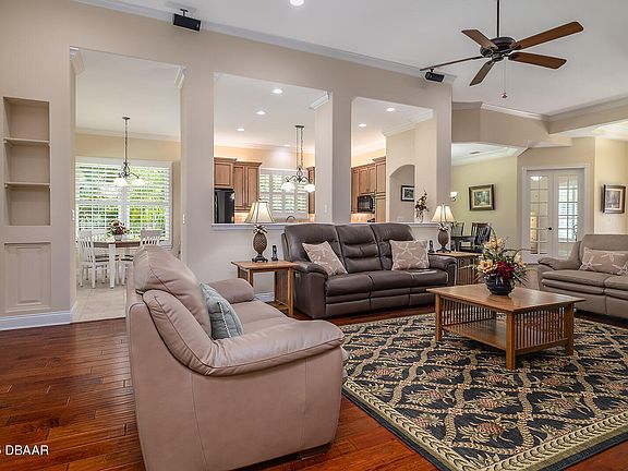 4th image of 4144 Ottowa Ln
