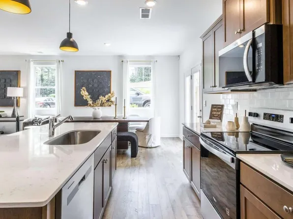 3099 Yellowhammer Dr, Marietta, GA 30064