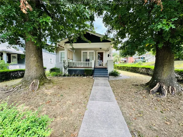 802 Red Oak St #&-1105, Charleston, WV 25302