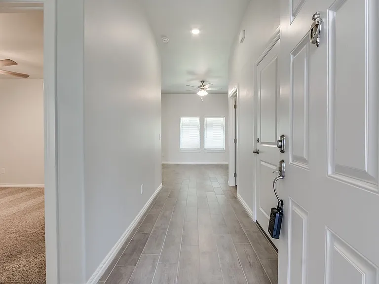 3903 Lleyton Dr — Photo 3