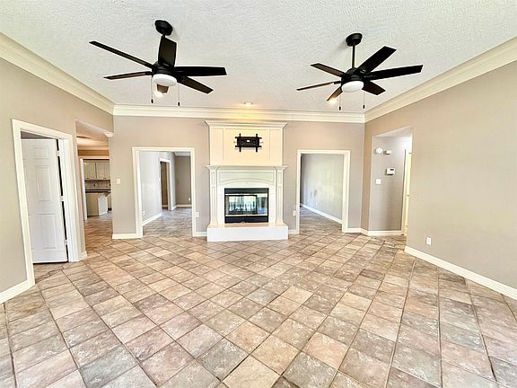 2nd image of 1 Briaroak Cir