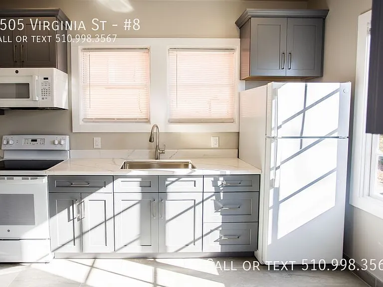 2505 Virginia St #8 — Photo 9