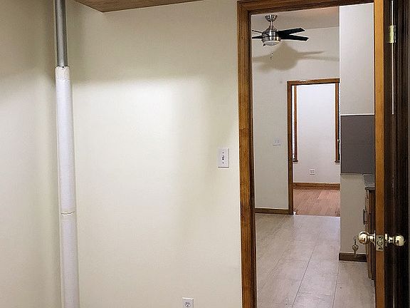 4th image of 72 Bayard St #24