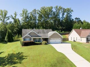 353 Cooper Creek Dr, Dallas, GA 30157