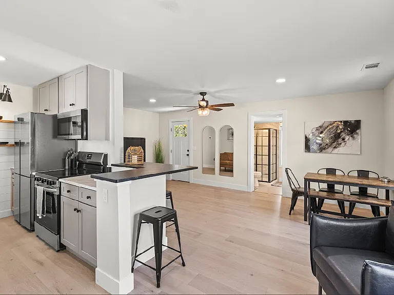 12 N Runyan St — Photo 5