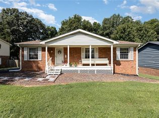 201 Hampton Dr, High Point, NC 27265