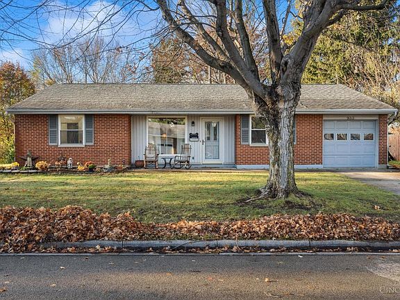 4th image of 933 Kathryn Dr