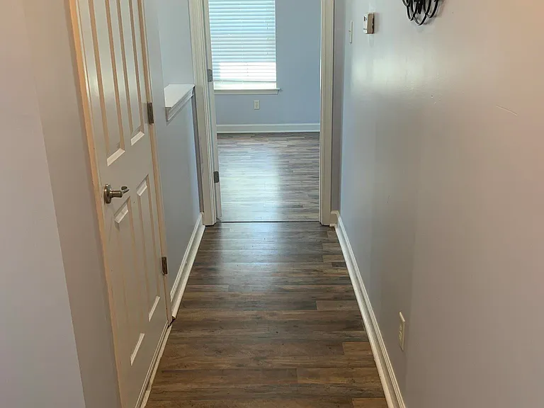 158 Keel Ave — Photo 20