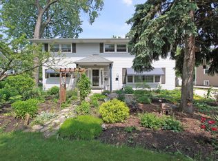 305 S Harvard Ave, Villa Park, IL