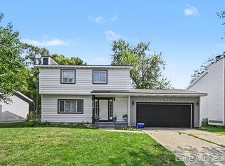 2119 Desoto Dr, Lansing, MI 48911