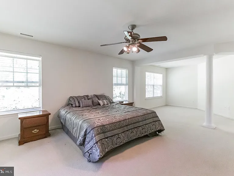 618 Sunderland Ave — Photo 15