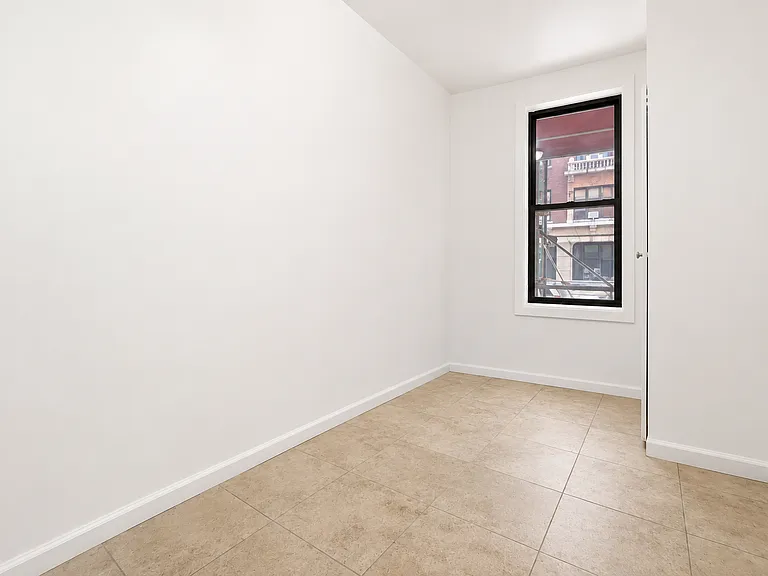 652 W 163rd St #1A — Photo 8
