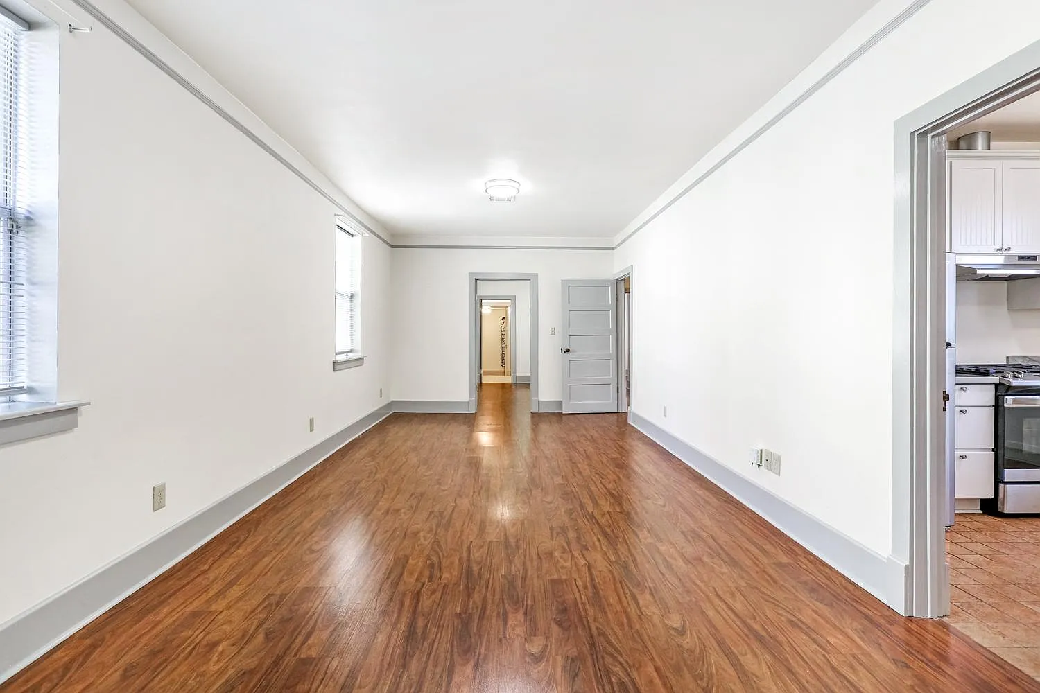 3 bed, 1400 sqft, $2,800 — Photo 3