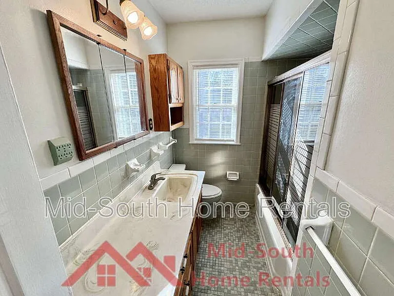 135 Greer St — Photo 14