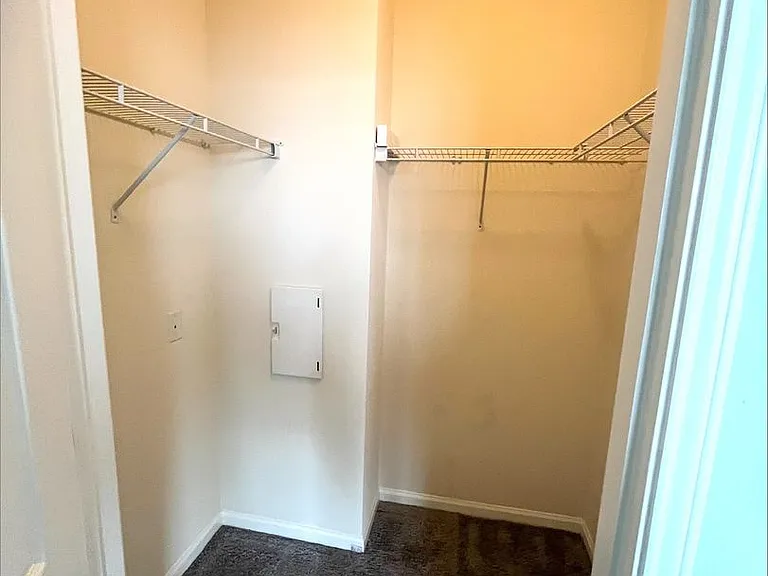 Westville Village Apartments — Photo 43