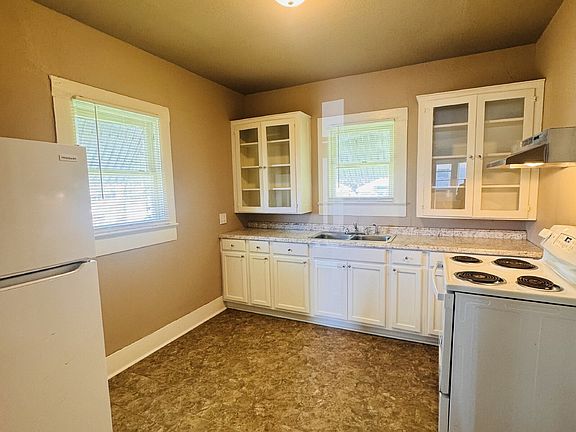 5th image of 2909 7th St APT A