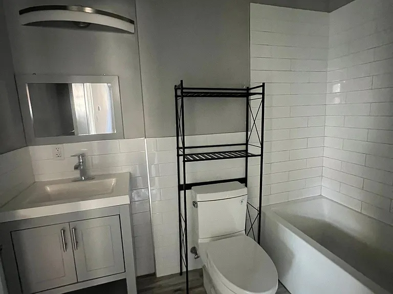 1507 S 17th St #B105 — Photo 14
