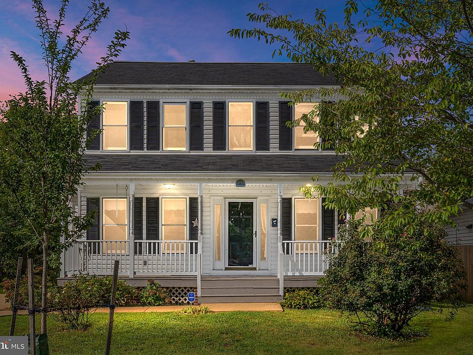1st image of 604 Spottswood St