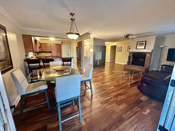 4th image of 875 Thayer Dr