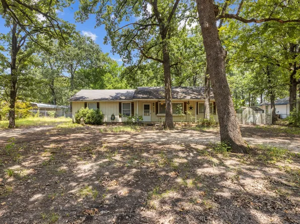 112 Pierce Dr, Mabank, TX 75156