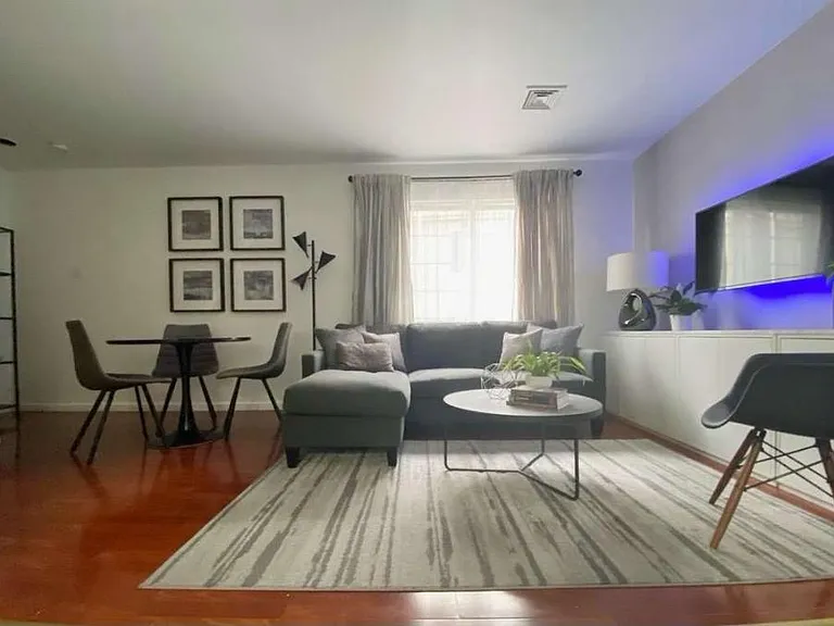 1034 Federal St #4 — Photo 4