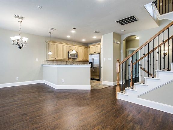 3rd image of 2620 Villa Di Lago Unit 3