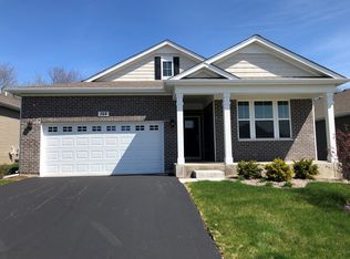 328 S Fork Dr, Gurnee, IL 60031