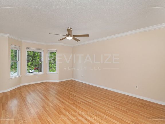 4th image of 9490 Cinder Dr