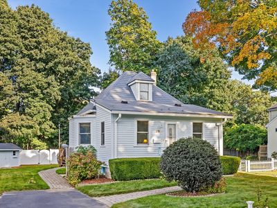 33 Parnell St, Millis, MA, 02054