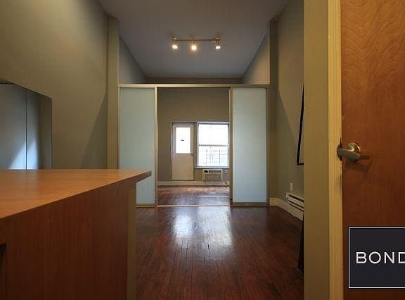 3rd image of 422 E 14th St APT 1B