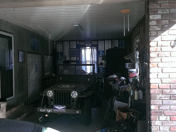 attached garage to house